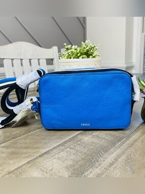 Fossil Billie Small Leather Crossbody Bag Purse Camera Bag Malibu Blue NWT
